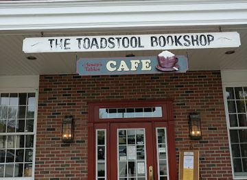 new-hampshire/mount-monadnock/shop/toadstool-bookshops