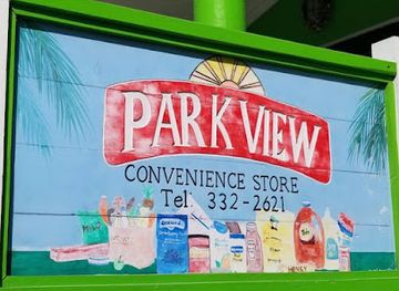 the-bahamas/harbour-island/shop/parkview-convenience-store