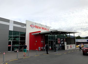 new-zealand/tongariro-national-park/shop/new-world-turangi