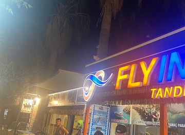 turkiye/oludeniz/shop/blue-yellow-summer-shop