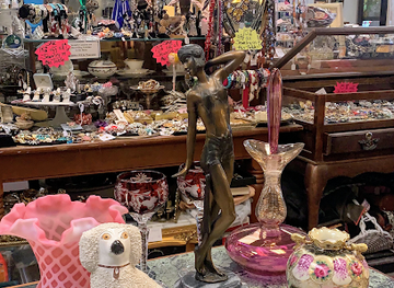 florida/tallahassee/shop/canopy-roads-antiques