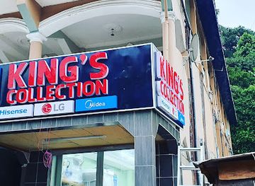 cameroon/limbe-beach/shop/kings-collections