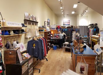 oregon/smith-rock-state-park/shop/the-bend-store