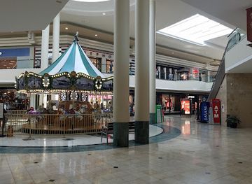 oklahoma/tulsa-metropolitan-area/shop/woodland-hills-mall