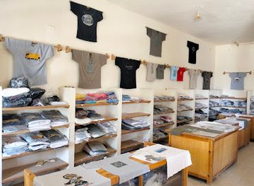 tunisia/tamerza/shop/chebika-teeshirts