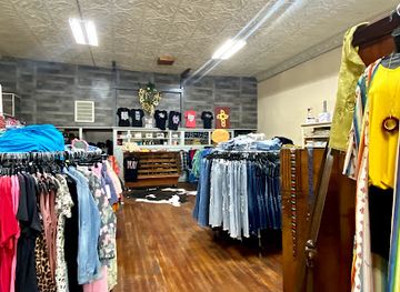 texas/edwards-plateau/shop/hargrave-s-store