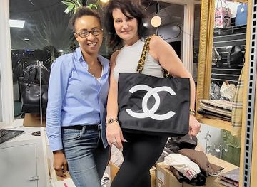 the-bahamas/nassau-and-paradise-island/shop/the-magic-door