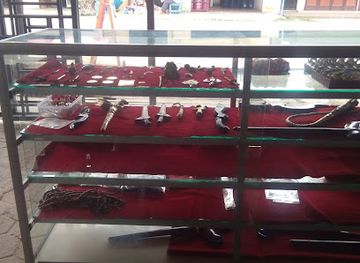indonesia/medan/shop/art-barang-unik-medan