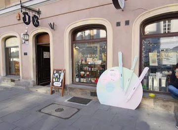 poland/warsaw/nowe-miasto/shop/syrenka-gift-store