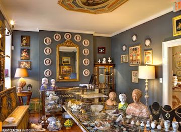 The Hidden Countship: Italian Boutique for Fine Living