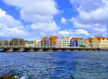 curacao/st-joris-bay/shop/renaissance-mall-rif-fort