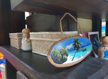 maldives/lhaviyani-atoll/shop/chavee