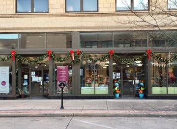 wisconsin/sheboygan/shop/relish-kitchen-store