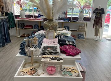 florida/cape-coral/shop/just-lovelee-boutique
