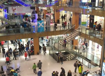 Centre Comercial Illa Carlemany