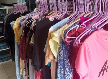 panama/bocas-del-toro/shop/the-fat-dog-outlet