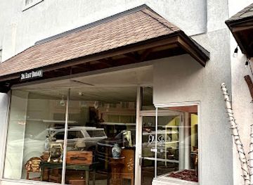 arkansas/texarkana/shop/olive-street-vintiques-on-broad