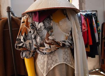 georgia/tbilisi/shop/vintage-shop-shantay