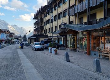 italy/madonna-di-campiglio/shop/serafini-sport