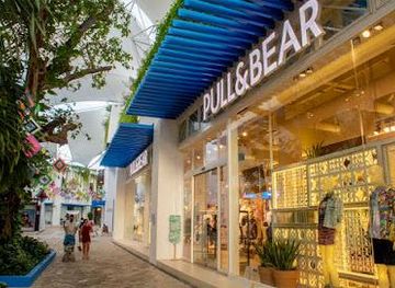 Paseo del Carmen Shopping Mall