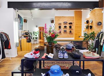 belgium/brussels/brussels-city-center/shop/centreville-store