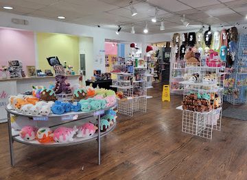 indiana/michiana/shop/tasty-peach-studios