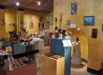 costa-rica/los-santos-region/shop/biesanz-woodworks