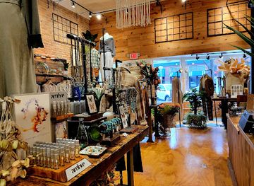 michigan/st-joseph/shop/urban-found