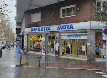 spain/madrid/shop/deportes-moya