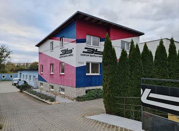 slovakia/saris/shop/3b