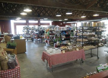 colorado/montrose/shop/straw-hat-farm-market-kitchen-store