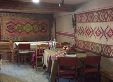 armenia/khor-virap/shop/wine-homemade