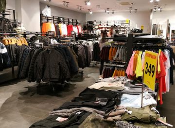 ukraine/kryvyi-rih/shop/new-yorker