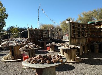 utah/grand-staircase-escalante-national-monument/shop/escalante-rock-shop