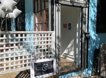 delaware/wilmington/shop/books-bagels