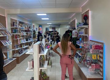 sint-maarten/cul-de-sac/shop/the-vault-sxm