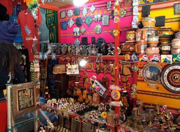 bolivia/copacabana/shop/warita-shop