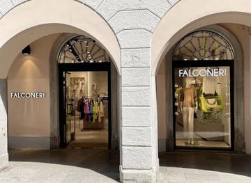 italy/friuli-venezia-giulia/shop/falconeri