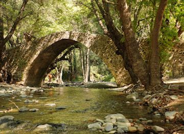 cyprus/troodos-national-forest-park/shop/kykkos-monastery