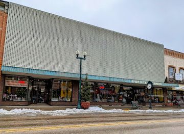 wisconsin/menominee-reservation/shop/spirit-of-the-northwoods