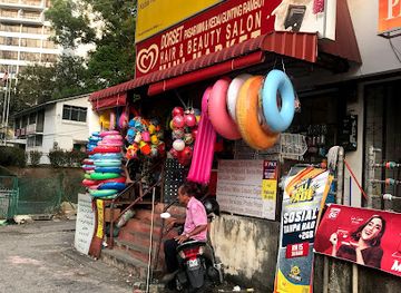 malaysia/penang/batuferringhi/shop/phoon-souvenirs-mini-market