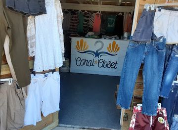 honduras/utila/shop/coral-closet