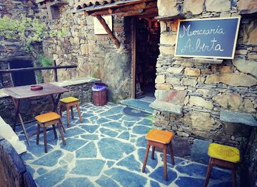 portugal/serra-da-lousa/shop/dom-mercadinho