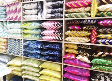 guernsey/moulin-huet-bay/shop/penelope-hope