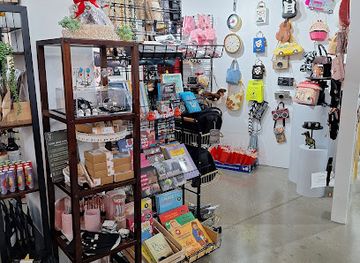 australia/brisbane/new-farm/shop/outside-the-box