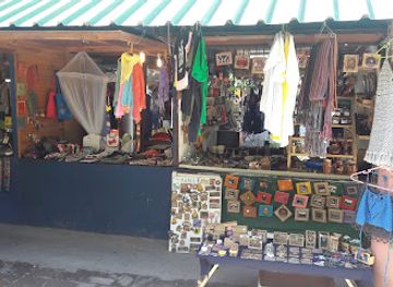 uruguay/colonia-del-sacramento/shop/feria-artesanal