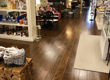 tennessee/highland-rim/shop/the-pomegranate-shoppe
