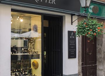 slovenia/inner-carniola/shop/ritter-starinarnica-in-galerija-petrovic-dusan-s-p