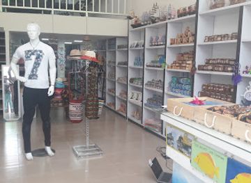 colombia/san-andres-island/shop/island-style-art