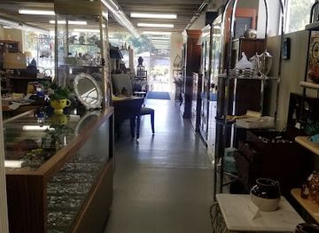 iowa/cedar-rapids/shop/top-drawer